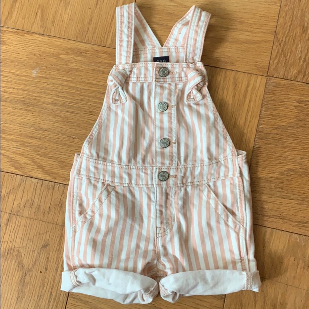 Gap overalls